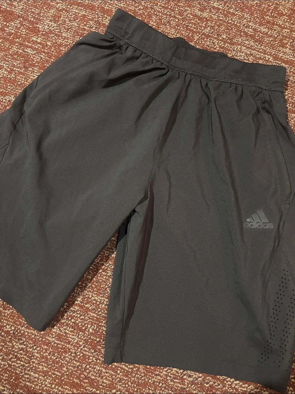 Adidas long athletic shorts mesh panel breathable elastic waist basketball small